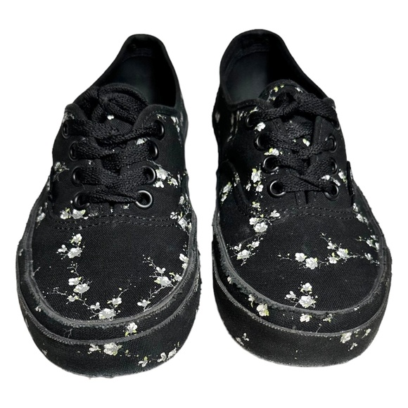 Vans Shoes - | Vans | Black Midnight Floral Lace-Up Shoes - 3.5/5